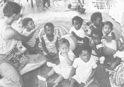 [Jonestown+children.gif]