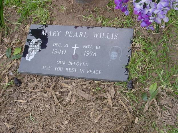 Mary Pearl Willis, headstone